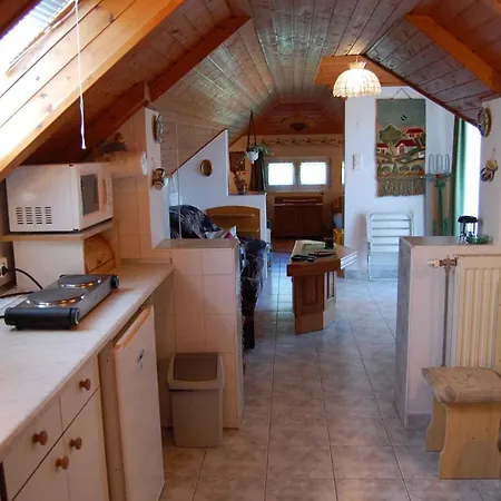 In - Balaton 18886 بيت للعطل Hévíz